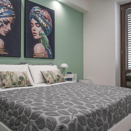 Casa Azzurra Rooms E Apartment Terrasini Eksteriør bilde
