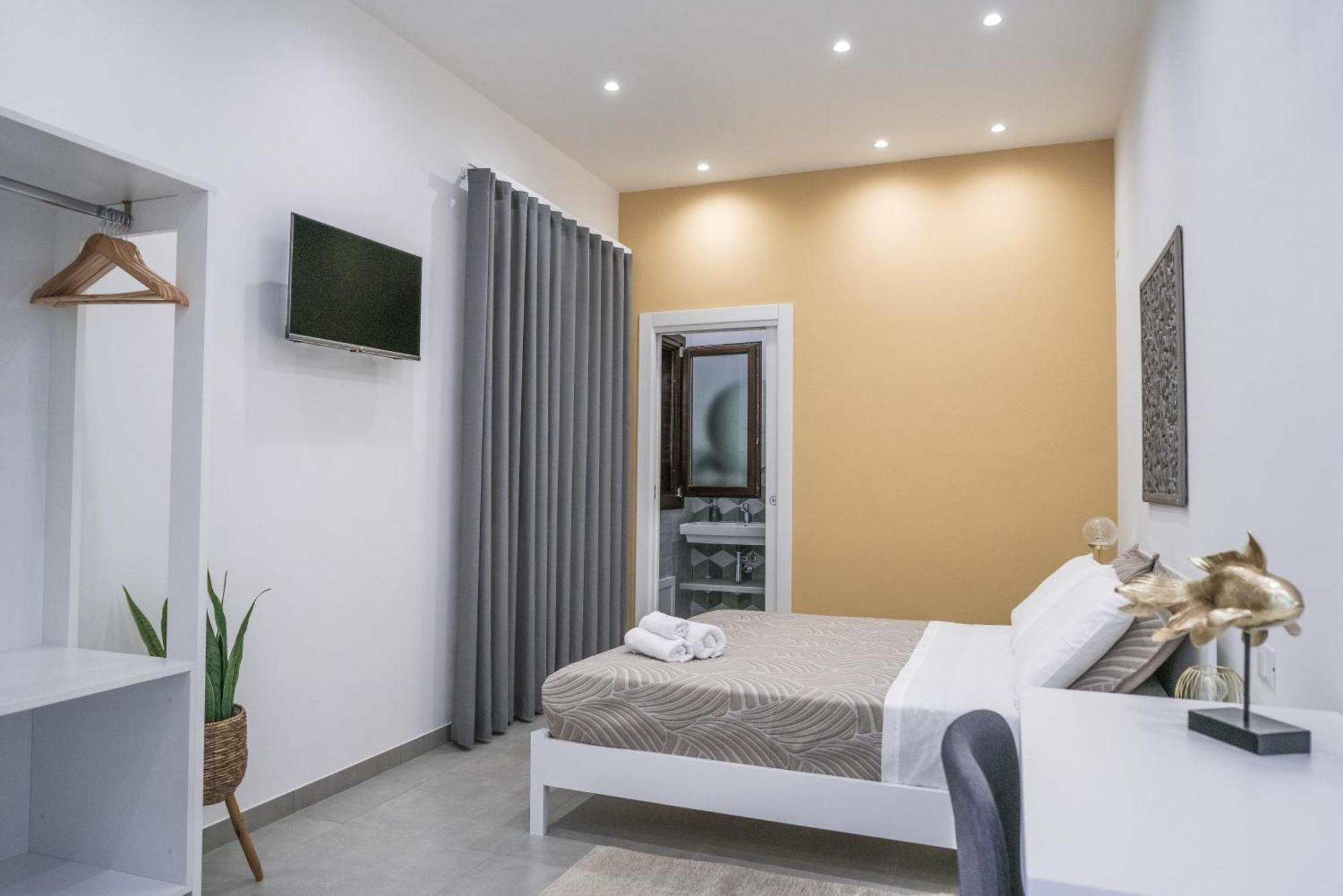 Casa Azzurra Rooms E Apartment Terrasini Eksteriør bilde