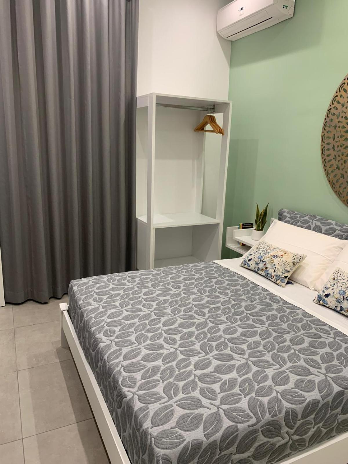 Casa Azzurra Rooms E Apartment Terrasini Eksteriør bilde